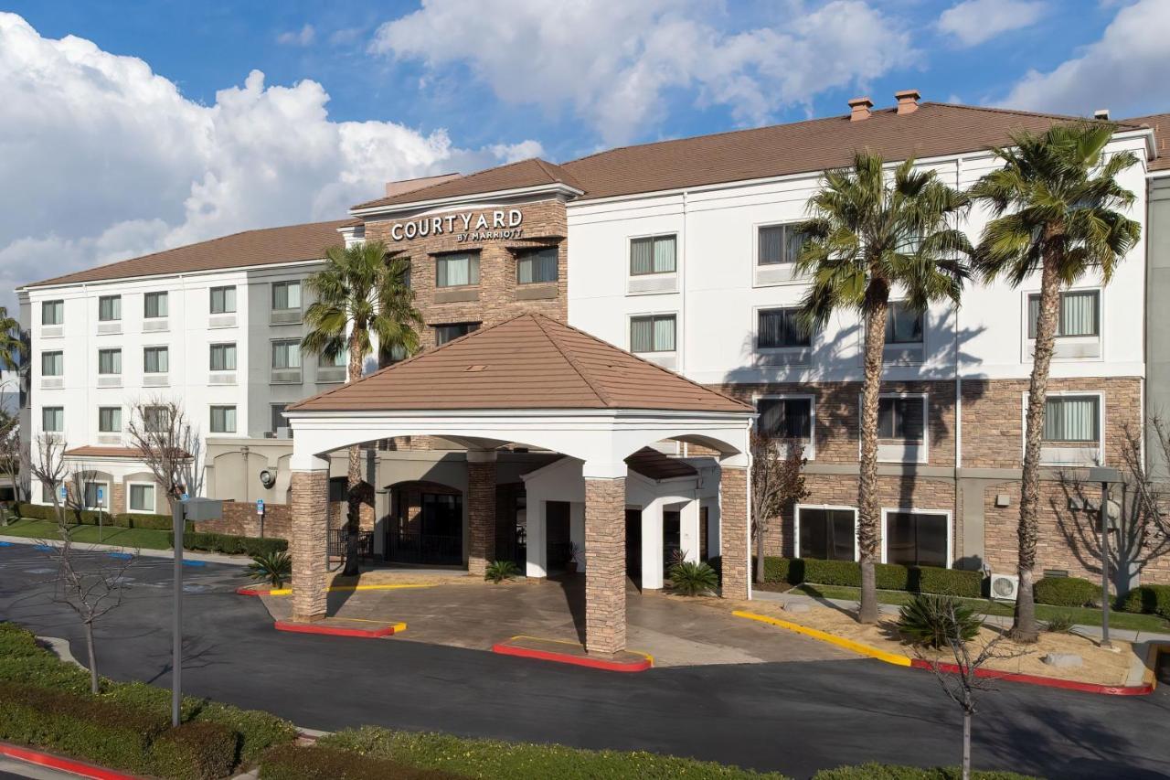 Courtyard By Marriott Ontario Rancho Cucamonga Hotel Екстериор снимка